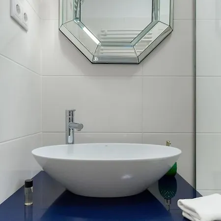 Grand & Luxurious In The Heart Of Budapest, 2br & 2bt Appartement Budapest