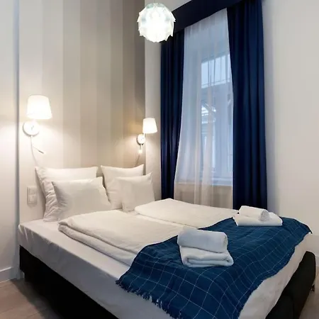 Grand & Luxurious In The Heart Of Budapest, 2br & 2bt Апартаменты Будапешт