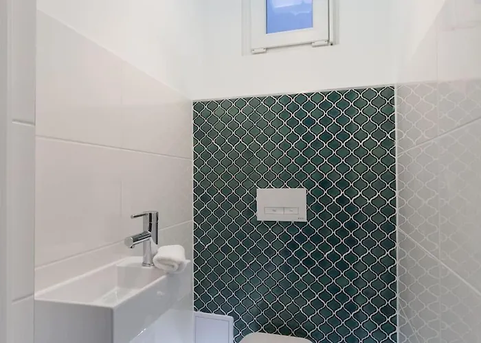 Grand & Luxurious In The Heart Of Budapest, 2br & 2bt Apartmán