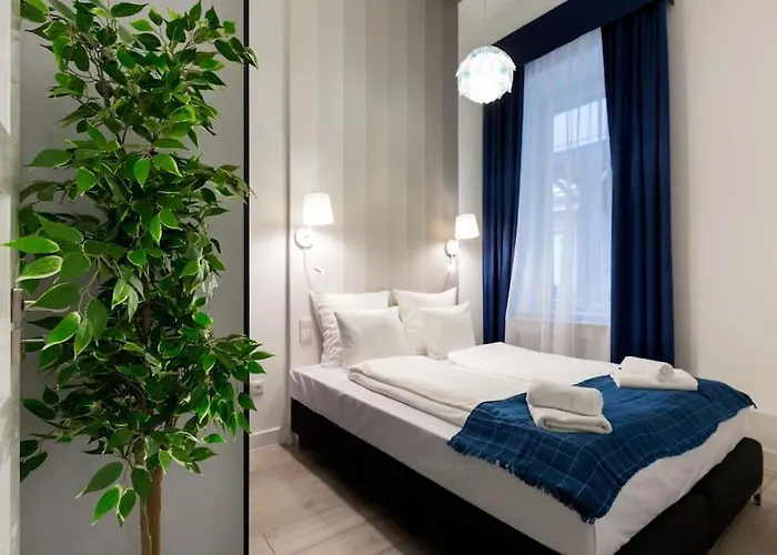 Grand & Luxurious In The Heart Of Budapest, 2br & 2bt *